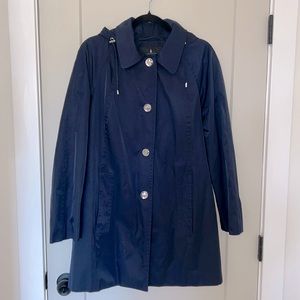 ☔️London Fog Raincoat ☔️